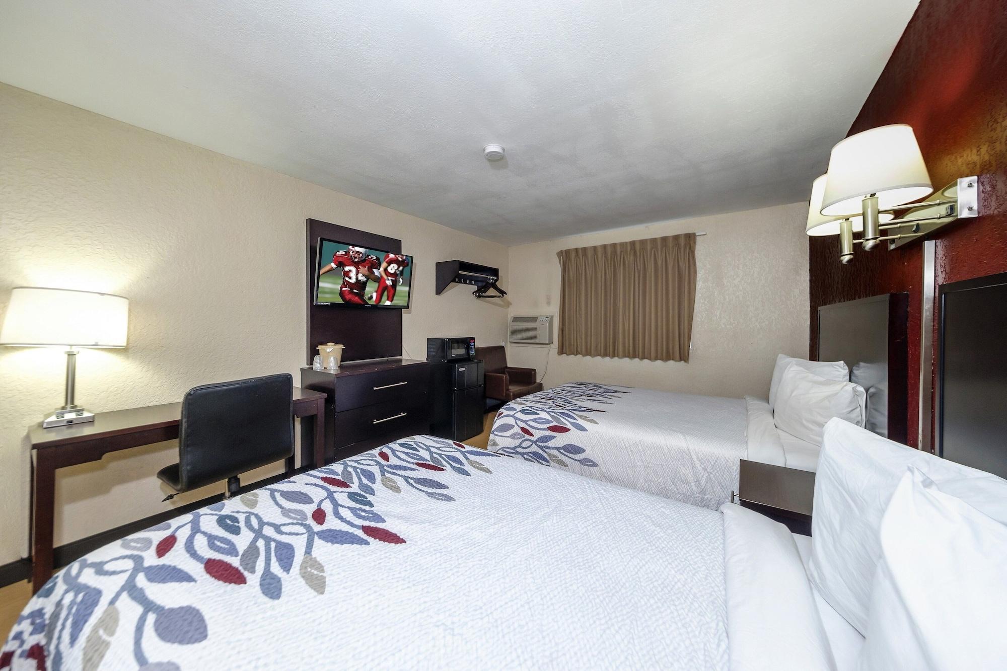 Red Roof Inn Jacksonville - Cruise Port מראה חיצוני תמונה