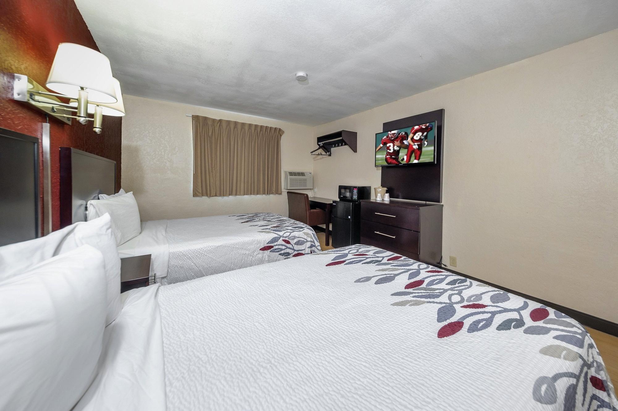 Red Roof Inn Jacksonville - Cruise Port מראה חיצוני תמונה
