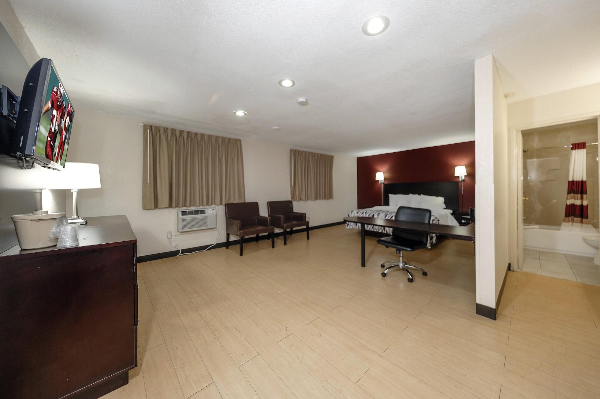 Red Roof Inn Jacksonville - Cruise Port מראה חיצוני תמונה