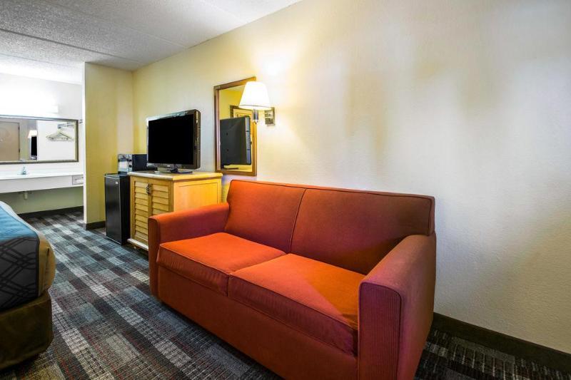 Red Roof Inn Jacksonville - Cruise Port מראה חיצוני תמונה